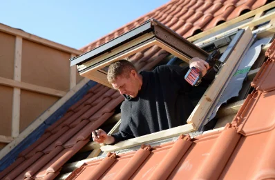 Pose de fenêtres de toit Velux à Authumes